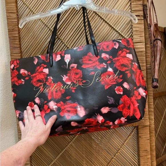 Victoria's Secret Red and Black Floral Tote - Picture 2 of 5